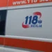 Mezzi di soccorso e polizia locale in via Roma a Scicli dopo un incidente stradale
