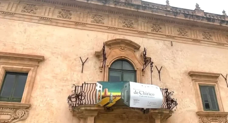 Scicli mostra de Chirico al MACc allestimento espositivo