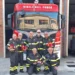 Elmi d'ordinanza dei Vigili del Fuoco allineati presso il Comando di Ragusa
