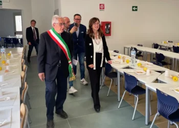 Nuova mensa Rodari Vittoria inaugurazione scuola primaria