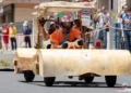 Wacky Races a Ragusa sul viale dei Platani con bolidi artigianali in gara