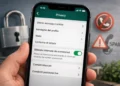 Schermata WhatsApp con funzione per silenziare chiamate sconosciute attiva