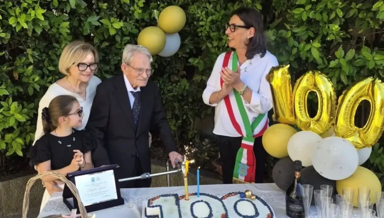 Modica festeggia i 100 anni di Angelo Gueli