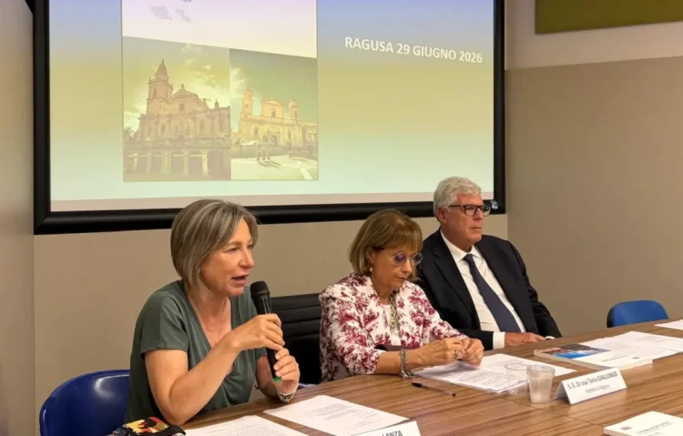 Presentazione della monografia del Registro Tumori di Ragusa durante l'incontro nella sede dell'Asp di Piazza Igea