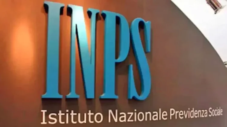 Famiglia con documenti Isee e comunicazione INPS sull’Assegno unico 2026