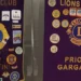 Gagliardetti dei Lions Club di Lentini e Priolo Gargallo esposti durante una cerimonia associativa