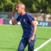Ciccio Di Rosa durante una partita del Frigintini Calcio mentre impartisce indicazioni dalla panchina.