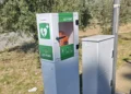 Defibrillatore installato nell'area fitness del lungomare Andrea Doria a Marina di Ragusa dopo il ripristino