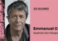 Emmanuel Carrère nella grafica del Festival Scenari 2026 in programma a Modica sulla scalinata di San Giorgio