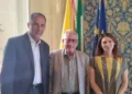 Il sindaco Francesco Aiello con i deputati regionali Stefania Campo e Nello Dipasquale durante l'incontro a Vittoria