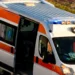 Ambulanza del 118 intervenuta a Marina Marza, nel territorio di Ispica, dopo il malore che ha colpito un uomo di 44 anni.