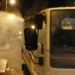 Mezzo per la disinfestazione in servizio durante le ore notturne in una strada urbana di Modica.