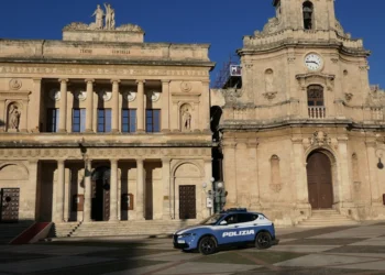 Vittoria, arrestato 40enne: sequestrati oltre 100 grammi di cocaina e hashish