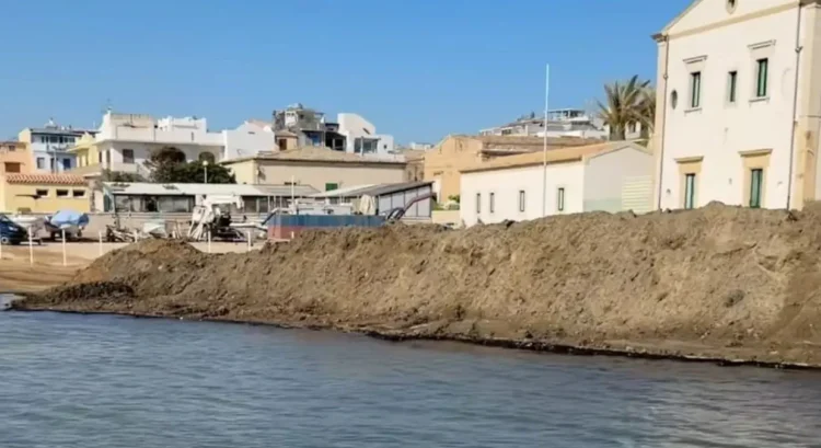 Porticciolo di Donnalucata, nuovi interventi di dragaggio e criticità strutturali