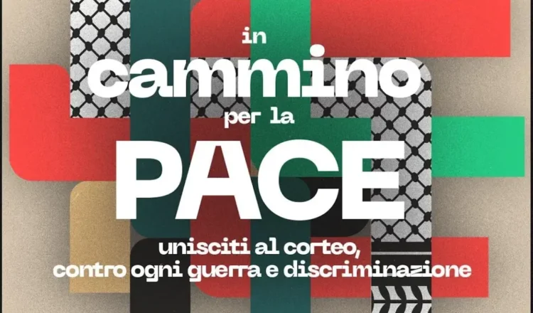 Corteo per la pace sul Lungomare Pietre Nere a Pozzallo con cittadini e associazioni