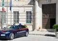 Auto dei Carabinieri davanti al Comando Provinciale di Ragusa, immagine di repertorio relativa all'arresto per la rapina in un bar
