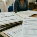 Uffici fiscali e documenti su definizione agevolata e scadenze tributarie in Italia