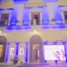Veduta del Teatro Garibaldi di Modica illuminato durante la serata inaugurale del Festival Scenari 2026