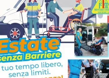 Volontari della Misericordia di Modica assistono persone con disabilità utilizzando un mezzo attrezzato per il trasporto