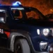 Auto dei Carabinieri durante un intervento notturno a Vittoria nell'ambito delle indagini sul ferimento di un 40enne.