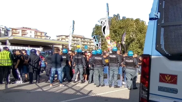 Polizia di Stato e Questura di Ragusa per Daspo a tifoso di Vittoria