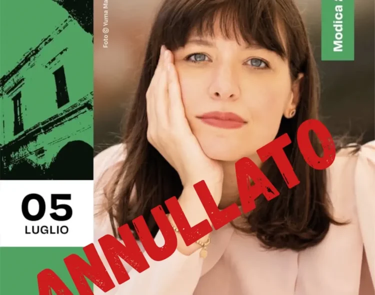 Locandina del Festival Scenari di Modica con Alessia Gazzola e la scritta "Annullato" sull'immagine dell'evento