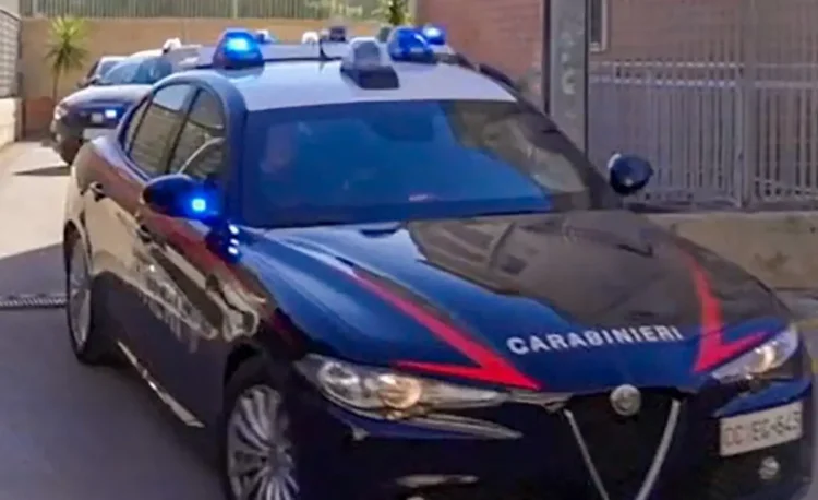 Furto auto a Modica nel parcheggio di un supermercato: i Carabinieri recuperano il veicolo e denunciano un 34enne