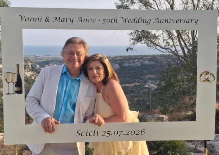 50° anniversario di matrimonio a Scicli per una coppia arrivata da Malta