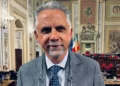 Ignazio Abbate nell'aula dell'Assemblea Regionale Siciliana durante l'esame del DEFR Sicilia 2027-2029
