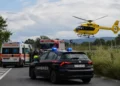Elisoccorso, ambulanza e Carabinieri sul luogo dell'incidente stradale sulla provinciale Vittoria-Santa Croce Camerina.