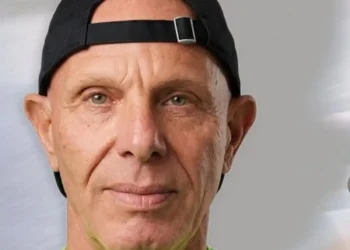 Mario Giunta, dipendente comunale di Ispica morto a 44 anni dopo un improvviso malore.