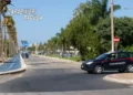 Auto dei Carabinieri durante un controllo a Marina di Ragusa, dove è stato rintracciato un 19enne ricercato per evasione dagli arresti domiciliari.