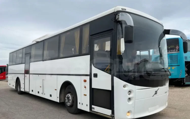Autobus utilizzato per il servizio estivo "Portami a ballare", attivo tra Comiso, Pedalino e Marina di Ragusa nei fine settimana.