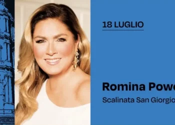 Locandina dell'evento con Romina Power al Festival Letterario Scenari di Modica, in programma il 18 luglio alle ore 21 sulla scalinata di San Giorgio