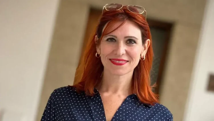Ritratto di Stefania Campo, deputata regionale del Movimento 5 Stelle all'Assemblea regionale siciliana.