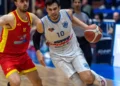 Agustin Fabi in azione con la maglia della Virtus Ragusa durante una partita di Serie B Interregionale.