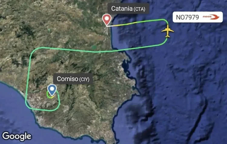 Tracciato radar del volo Neos NO7979 da Comiso a Catania su mappa satellitare della Sicilia orientale