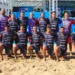 La squadra di We Beach Catania posa per la foto ufficiale sulla sabbia prima della seconda tappa del campionato italiano di beach soccer