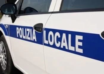 Auto di servizio della polizia locale