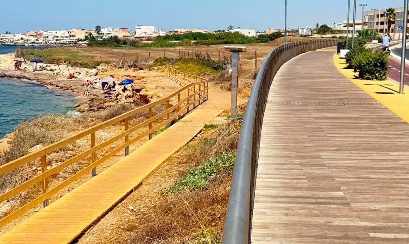 A Marina di Ragusa 125.000 euro per spiagge libere: già pronto l’accesso a Punta di Mola