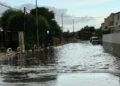 Allagamento in via del Laghetto a Modica, strada coperta dall'acqua dopo un forte acquazzone