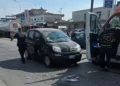 Auto con parabrezza sfondato dopo l'investimento di un'anziana a Modica: sul posto agenti e soccorritori del 118