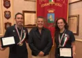 Martina Donzella e Claudio Vindigni con il sindaco di Scicli, medaglie e targhe dopo il titolo nazionale