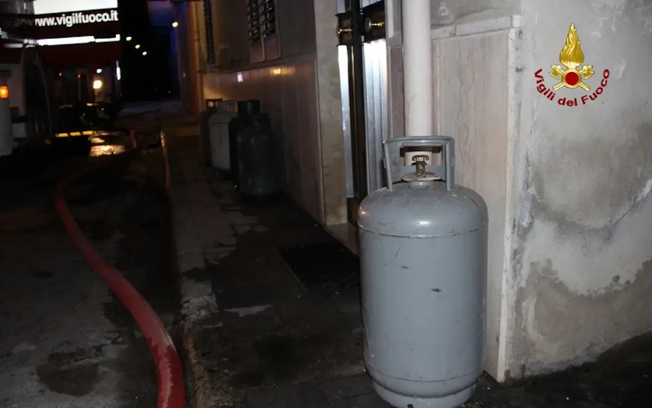Vittoria, trovate bombole di gas e benzina, forse per attentato