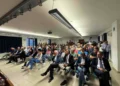 Sala piena di imprenditori seduti durante l'incontro della Cna Ragusa sul credito alle imprese