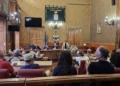 Aula consiliare del Comune di Ragusa durante l'incontro tra sindaco e comitato di Punta di Mola sull'erosione costiera