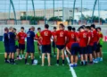 Frigintini Calcio Modica, squadra e staff riuniti sul campo durante la preparazione