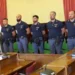 Agenti della Polizia di Stato in un'aula del Comune di Comiso durante l'incontro istituzionale