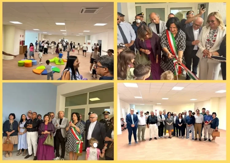 Scuola Mazzini a Comiso, bambini e adulti durante l’inaugurazione dell’edificio scolastico