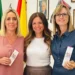 L'assessore Giusi Cubisino porta nelle scuole di Comiso un segnalibro realizzato con il sindaco, con il messaggio gentilezza, sorriso e connessioni